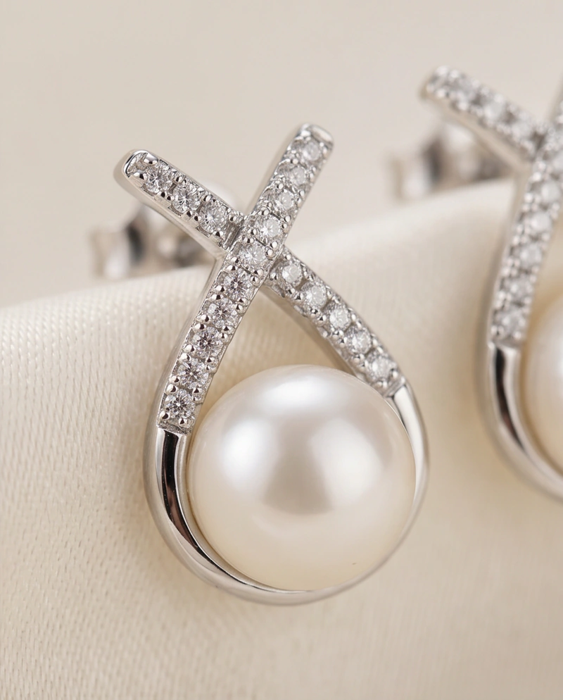 E22 Crystal Embrace Pearl Earrings image 3