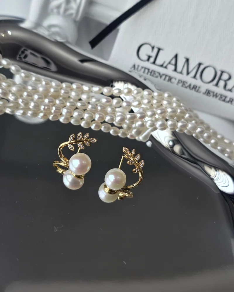 E08 ต่างหูไข่มุกแท้ รุ่น Laurel Pearl ตัวเรือนเงินแท้ชุบทองคำแท้ 18K / ฝังเพชร CZ image 7